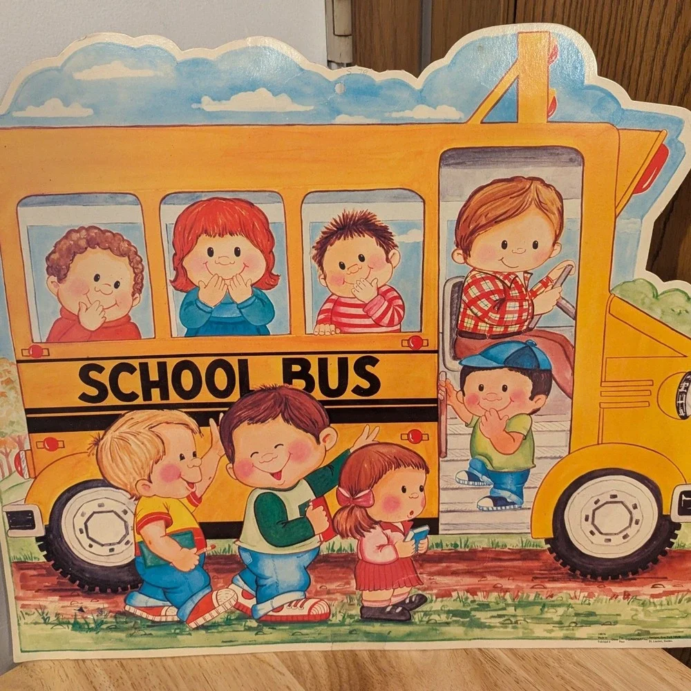 VTG School Bus Cardboard Die-Cut Wall Decor Bulletin Board Classroom Colorful